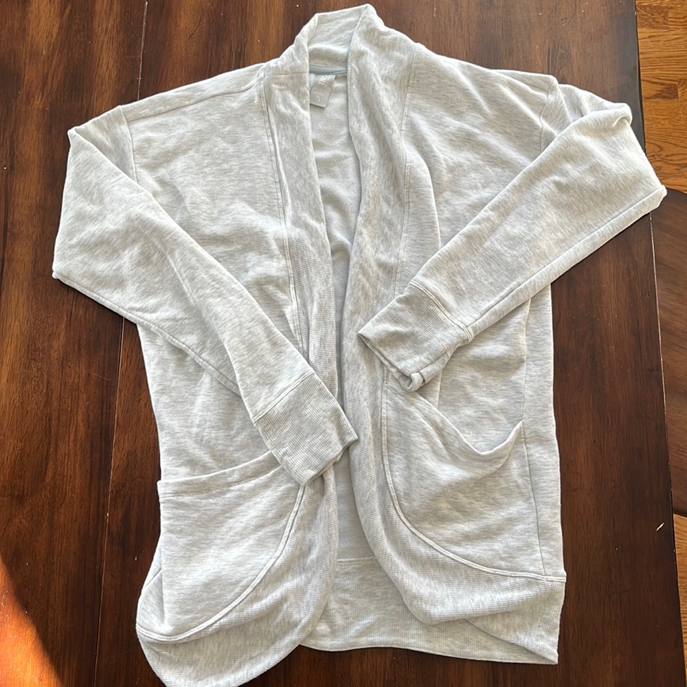 Athleta Girl Wrap & Roll Sweatshirt. Size 14.